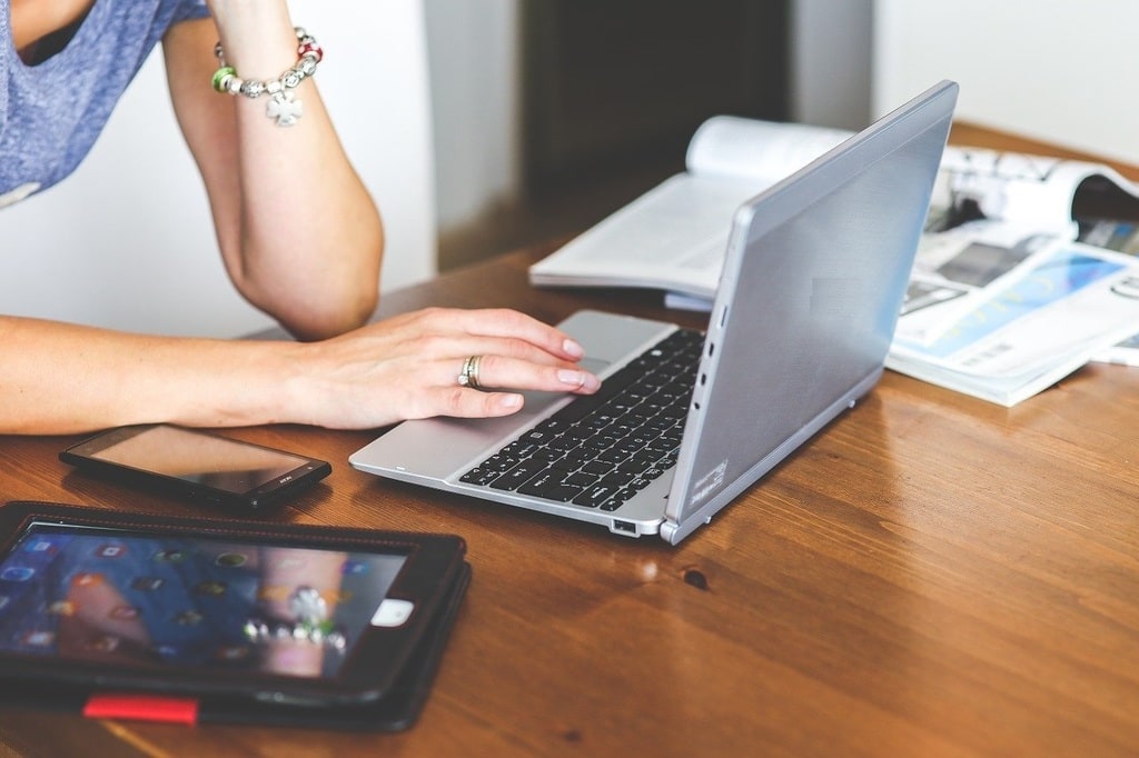 Maximisez vos revenus hôteliers avec un channel manager de qualité